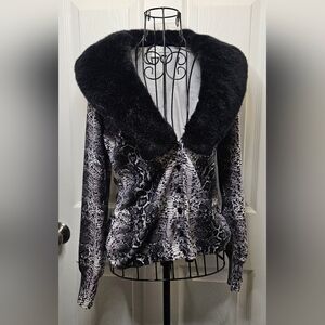 🌺Boston Proper Lightweight Knit Sweater